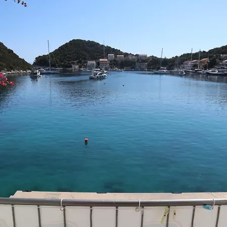 Holidays * Lastovo